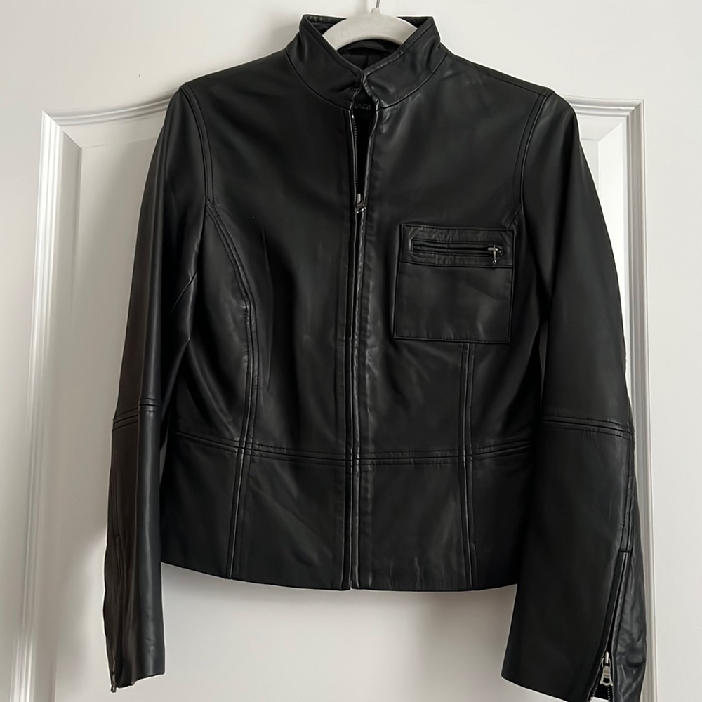 Genuine leather XSP jacket great condition  pocket with zipper Made in India